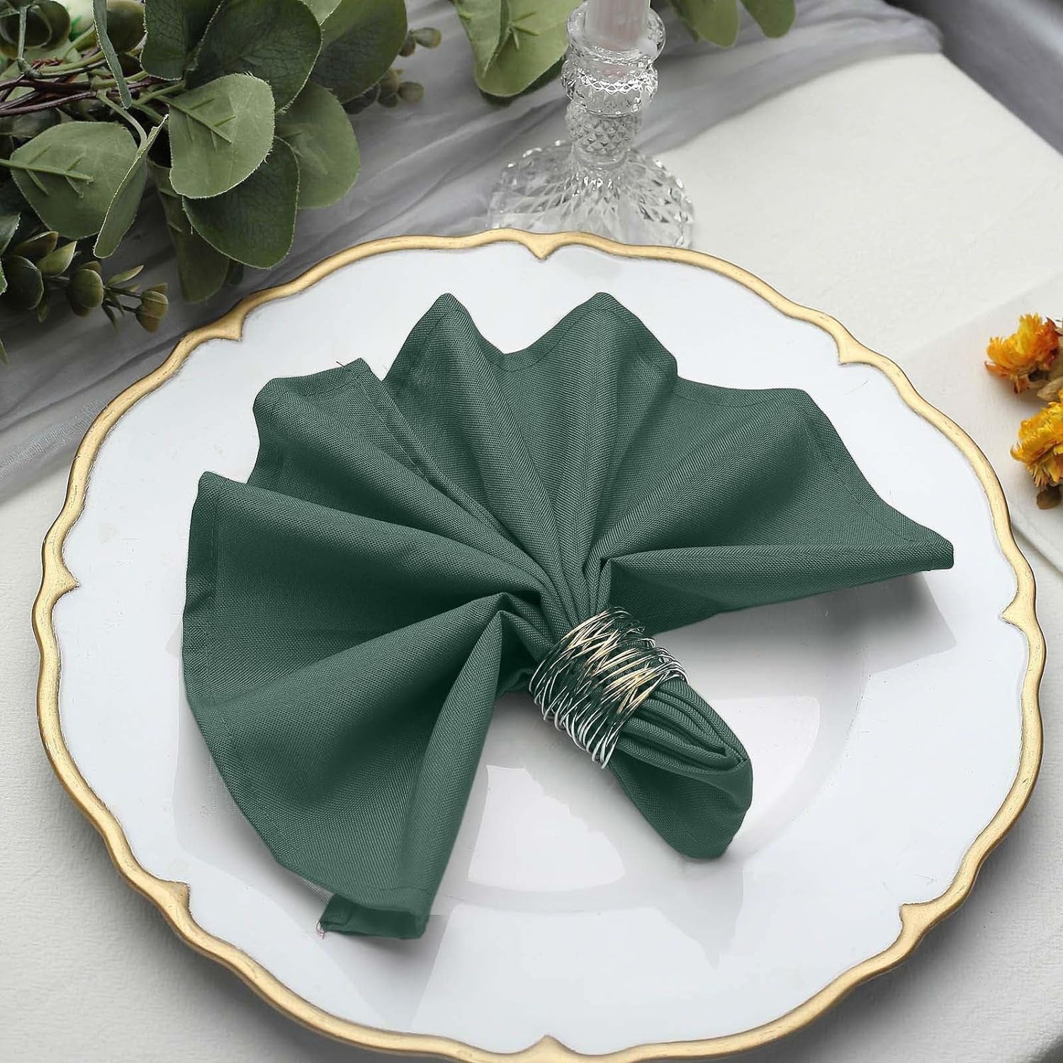 http://www.lofarisbackdrop.com/cdn/shop/files/18x18-inch-wrinkle-resistant-seamless-cloth-napkins-custom-made-free-shipping-624_1500x.jpg?v=1697620653