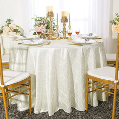 Lofaris 120 Inch Stylish Pintuck Round Seamless Tablecloth