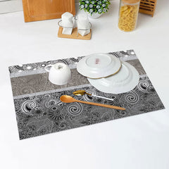 Lofaris Artistic Elegant Pattern Dining Set Of 4 Placemats