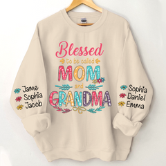 Lofaris Blessed To Be Called Mom And Grandma CTH01 Sweatshirt