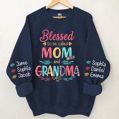 Lofaris Blessed To Be Called Mom And Grandma CTH01 Sweatshirt