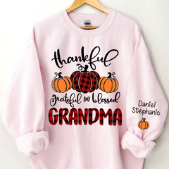 Lofaris Thankful Grateful Blessed Grandma and Kids Custom Name CTH01 Sweatshirt