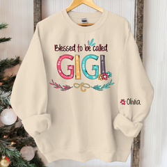 Lofaris Blessed to be called Gigi flower with Grandkids Xmas Sweatshirt