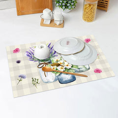 Lofaris Floral Vase Beige Plaid Rustic Set Of 4 Placemats