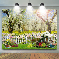 Lofaris Floral Warm Green Grass Fence Garden Spring Backdrop