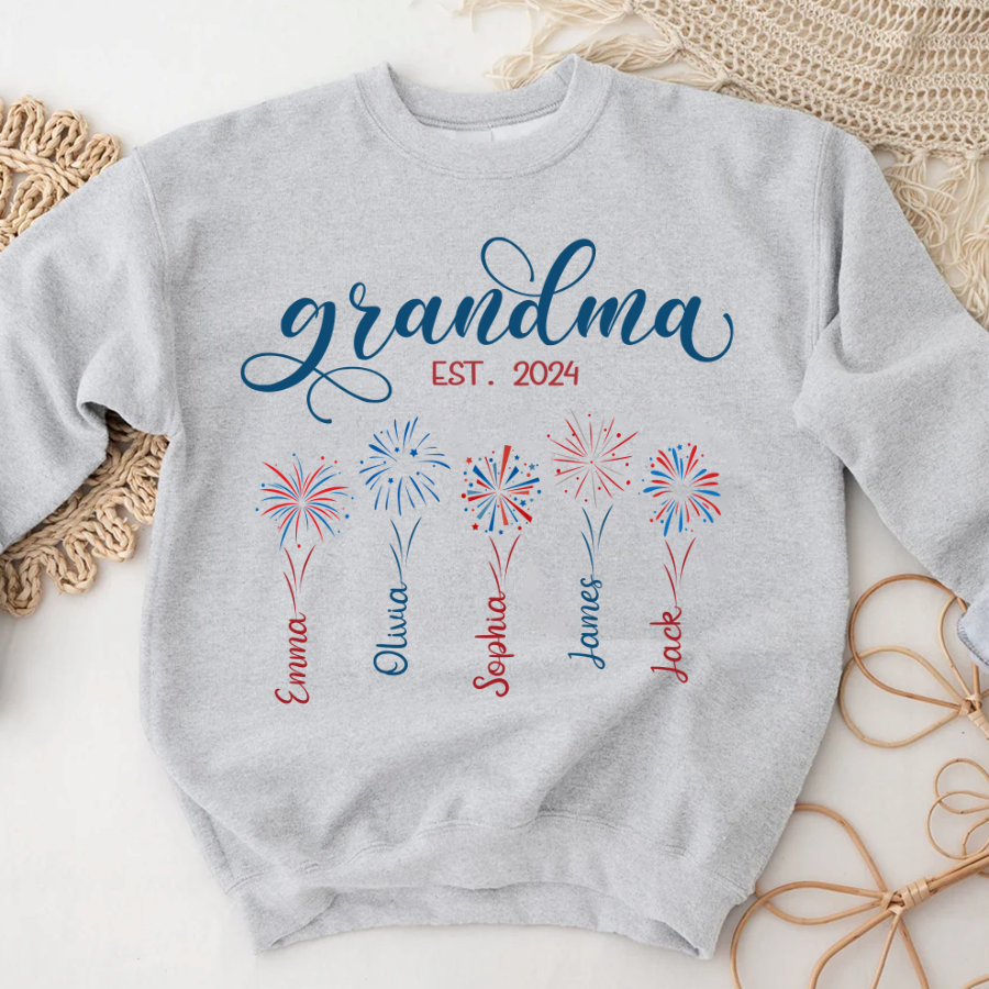 Lofaris Grandma Est Sparks And Grandkids New Year Sweatshirt