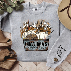 Lofaris Personalized Grandma¡¯s With Pumpkin Patch Grandkids Names Sweatshirt