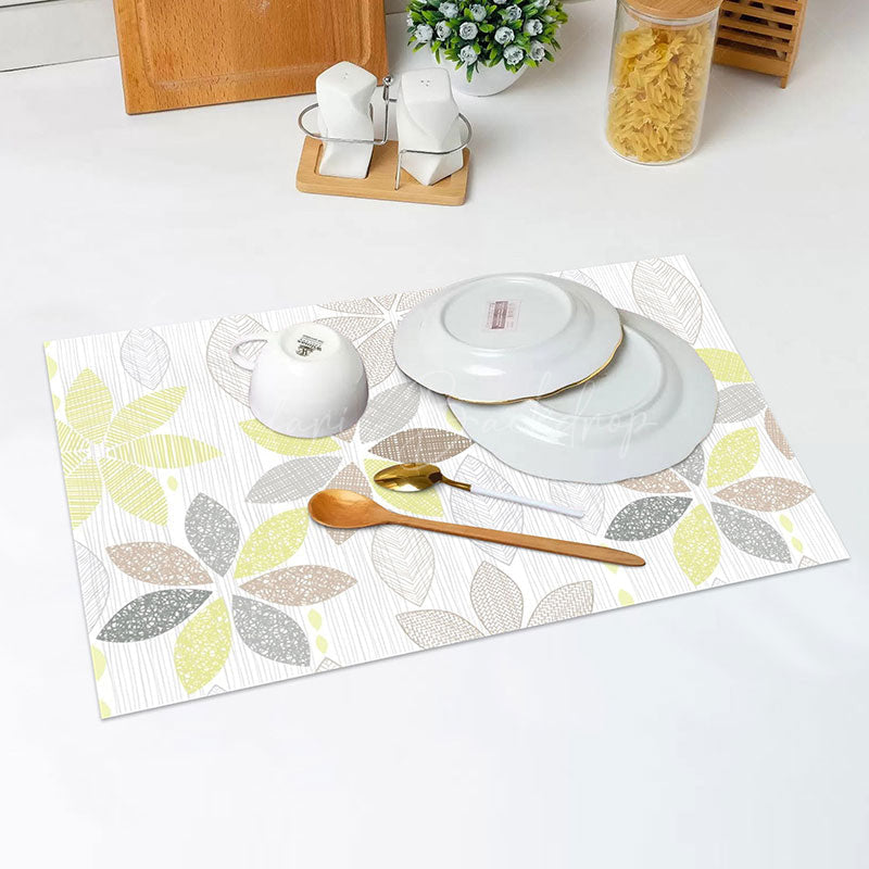 Lofaris Lines Yellow Brown Grey Leaves Set Of 4 Placemats