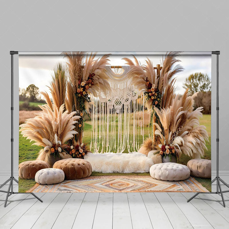 Lofaris Beige Plume Outdoor Boho Photo Backdrop For Event