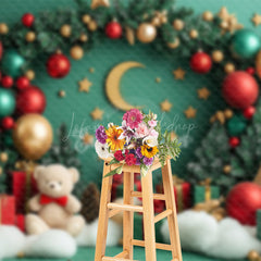 Lofaris Green Pine Leaves Balloons Bear Christmas Backdrop