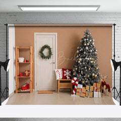 Lofaris Modern White Door Xmas Tree Christmas Vibe Backdrop