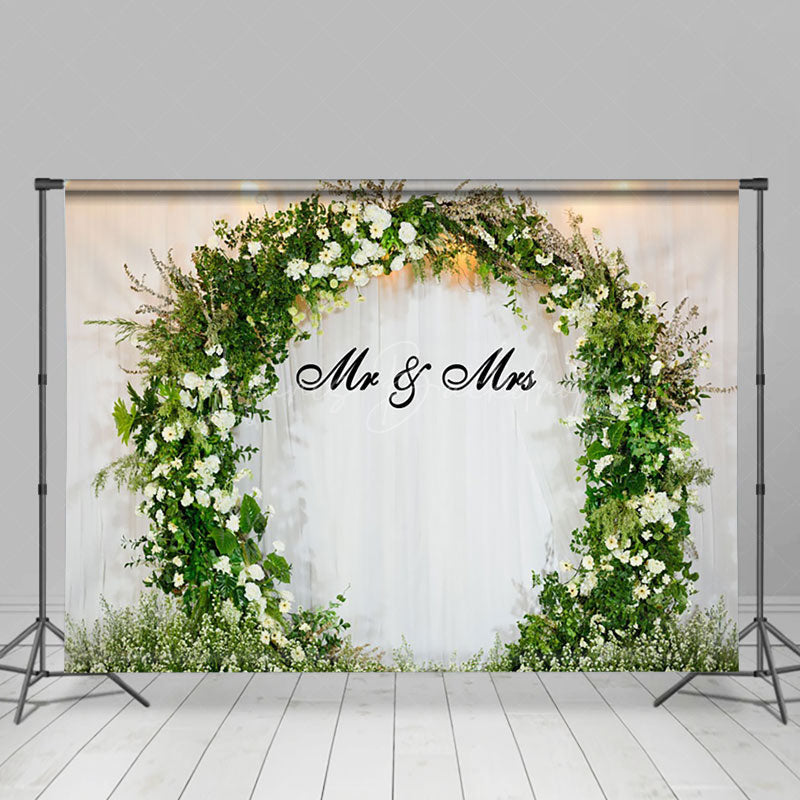 Lofaris Mr. And Mrs. Green Garland Wedding Photo Backdrop