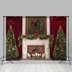 Lofaris Red Curtain Green Wall Christmas Room Set Backdrop