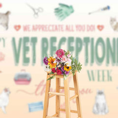 Lofaris Various Pets Thank You Vet Receptionist Backdrop