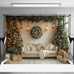 Lofaris Warm Indoor Room Sofa Wreath Christmas Vibe Backdrop