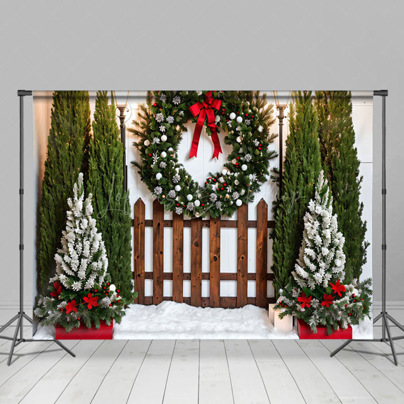 Lofaris Wooden Fence Wreath Christmas Tree Photo Backdrop