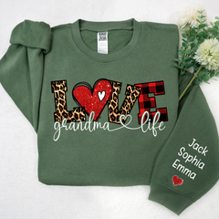 Lofaris Valentive Giltter Love Grandmalife And Kids Custom Name Sweatshirt