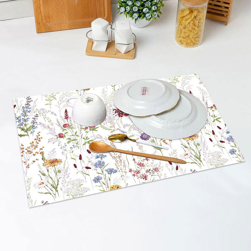 Lofaris Modern Pretty Colorful Flowers Set Of 4 Placemats