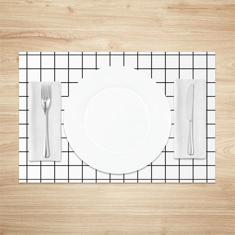 Lofaris Modern White Black Plaid Dining Set Of 4 Placemats