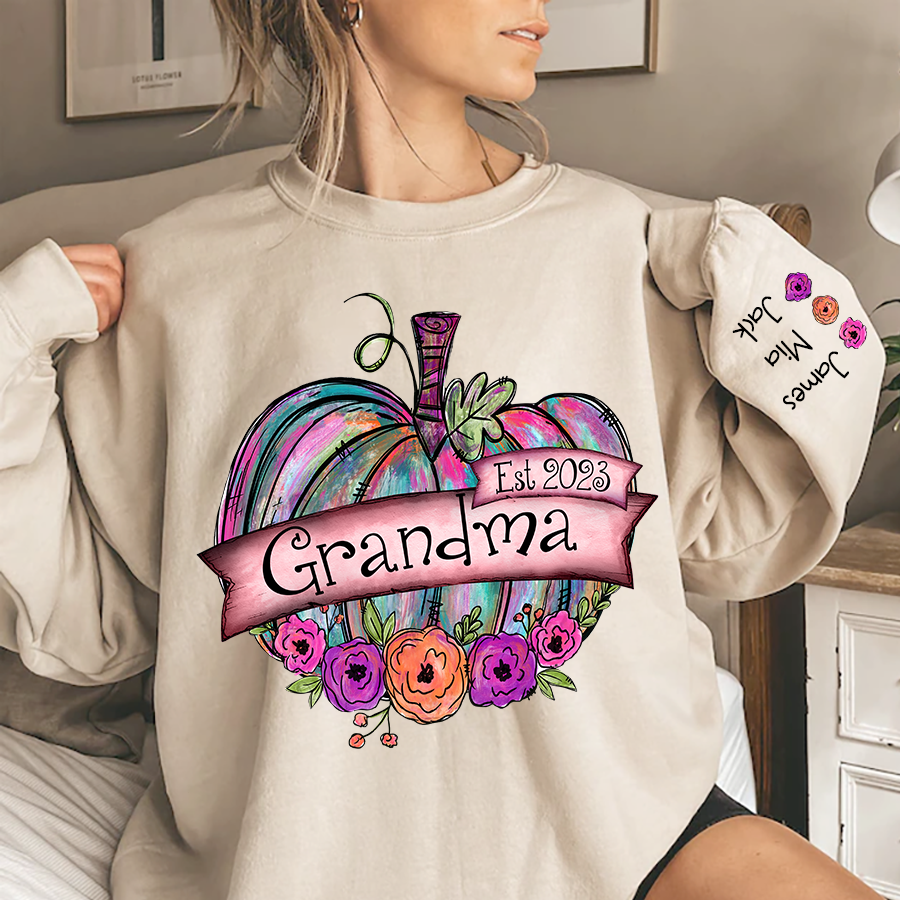 Lofaris Personalized Grandma Est Painted Pumpkin with florals And Grandkids CL01 Sweatshirt