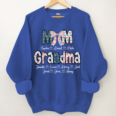 Lofaris Personalized Floral Mom Grandma Love Gift Sweatshirt