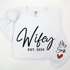 Lofaris Glitter Custom Name Mrs Sweatshirt Personalized Wifey Bride LTP01