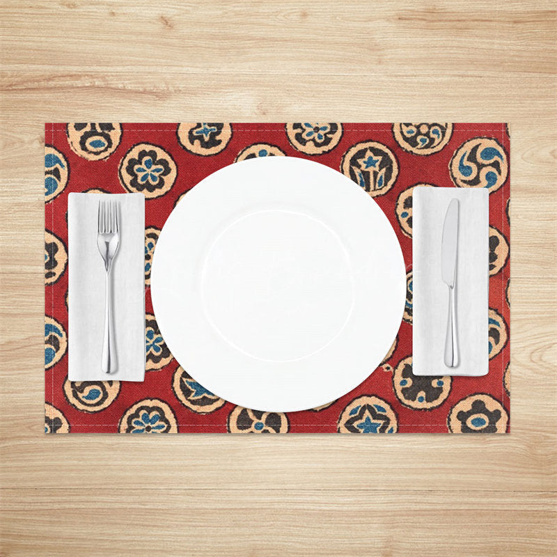 Lofaris Red Blue Black Beige Round Prints Set Of 4 Placemats