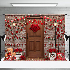 Lofaris Red Rose Wooden Door Bear Valentines Day Backdrop