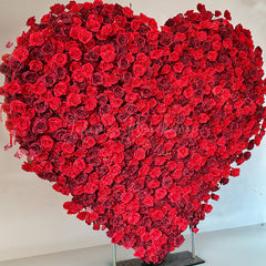 Lofaris Romantic Red Rose Heart Shaped Artificial Flower Wall