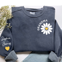 Lofaris Simple Daisy Flower Heart Grandma And Kids Sweatshirt