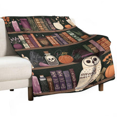 Lofaris Vintage Wood Bookshelf Owl Magic Book Custom Blanket