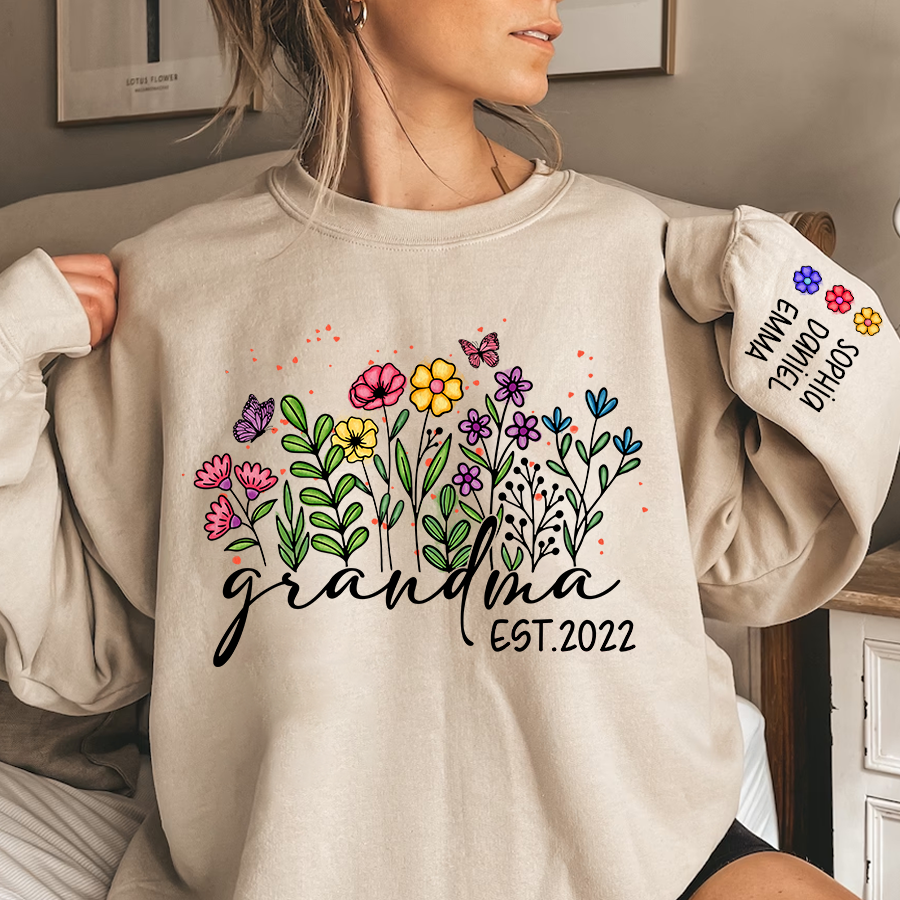 Lofaris Wildflower Custom Grandma Est Year and Kids CTH01 Sweatshirt