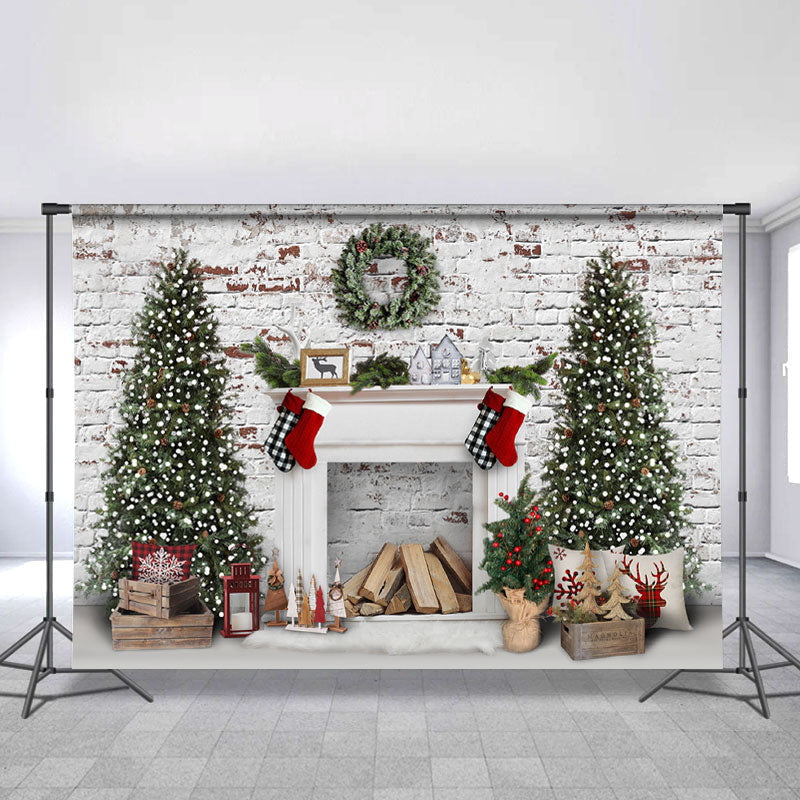 Lofaris Chrismas Light Trees And White Brick Backdrop For Party