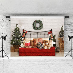 Lofaris Chrismas Tree And Hanging With Bear Bed Brick Bacckdrop