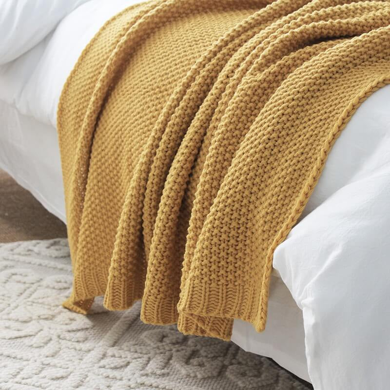 Lofaris Knit Throw Blanket Soft Versatile for Chair Bed