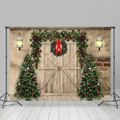 Lofaris Wihte Wooden Door With Tree Wreath Christmas Backdrop